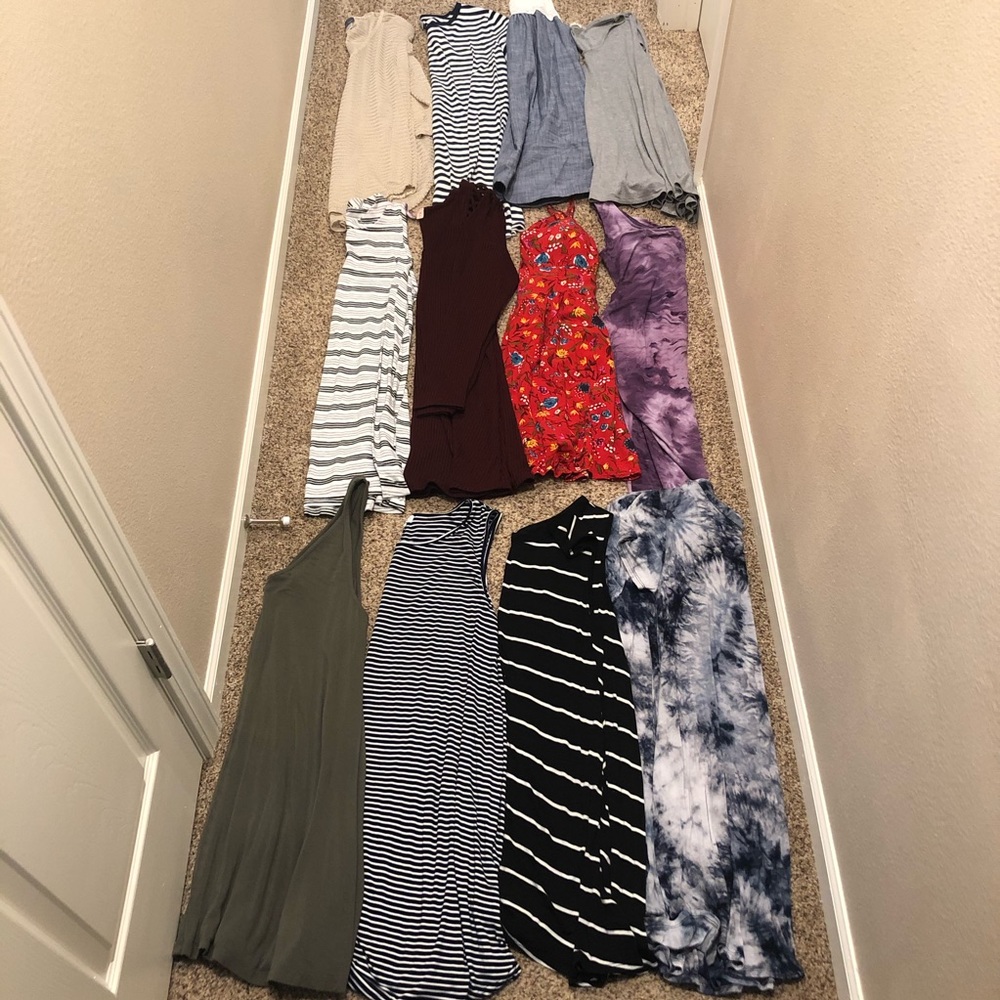 **Lot of Women’s Dresses**